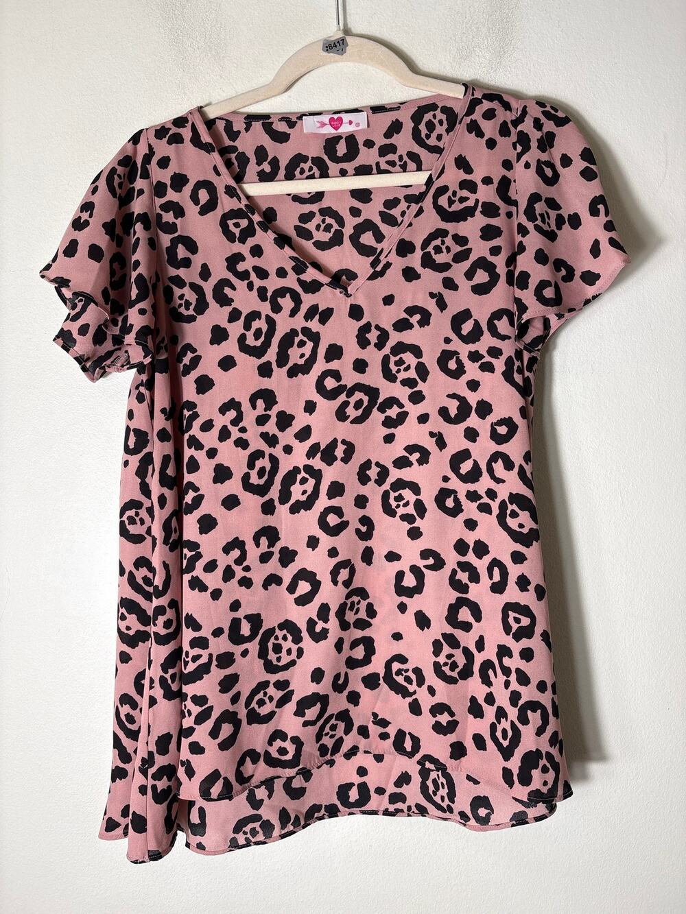 Buddy Love Dusty Pink and Black Flutter Sleeve V-Neck Top XS